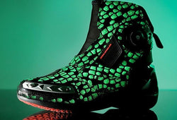 JO WOLVES waterproof motorcycle boots for wet roads and night rides