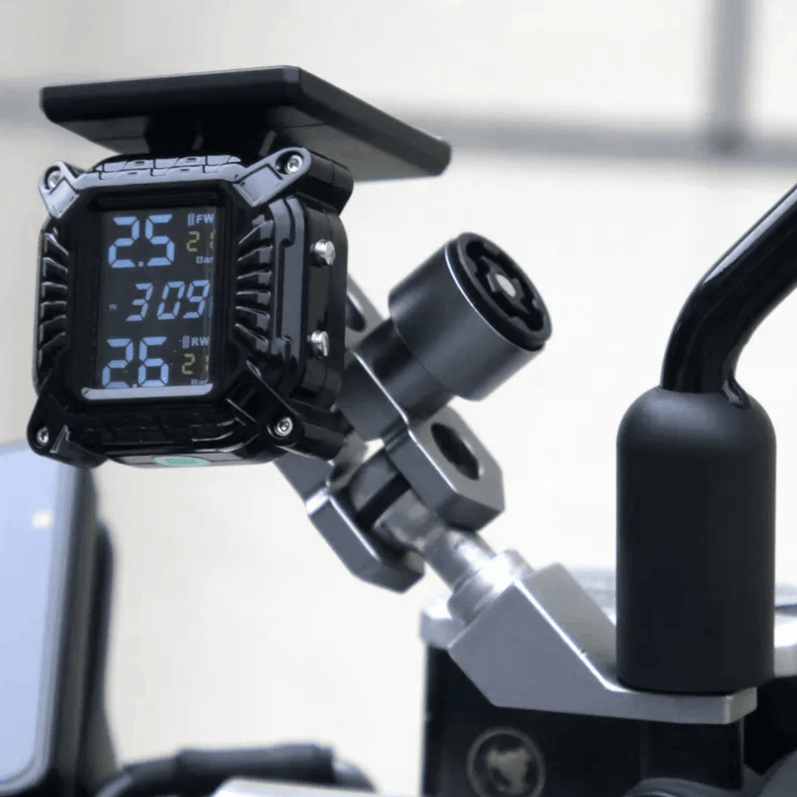 DX™ Solar Power Motorcycle Tire Pressure/Temperature Monitor - Bean's Moto Booth