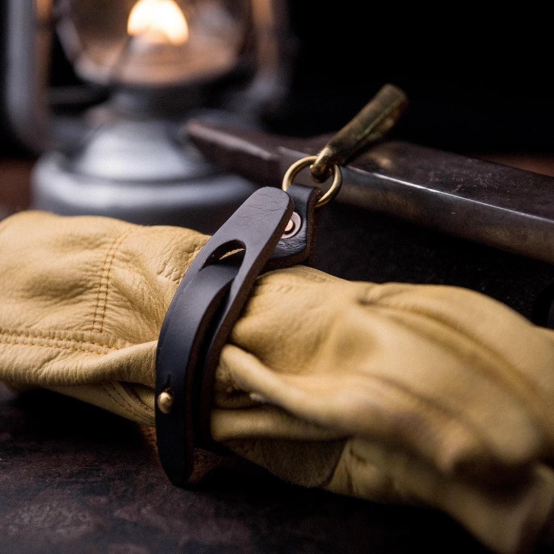 HORWEEN™ Vintage Glove Leather Clip - Bean's Moto Booth