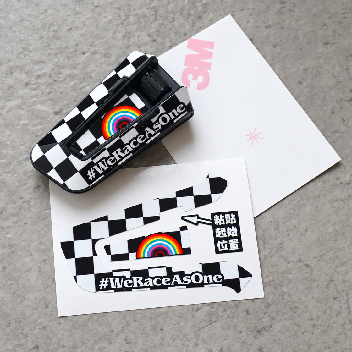 Design O decal design for PACKTALK EDGE.